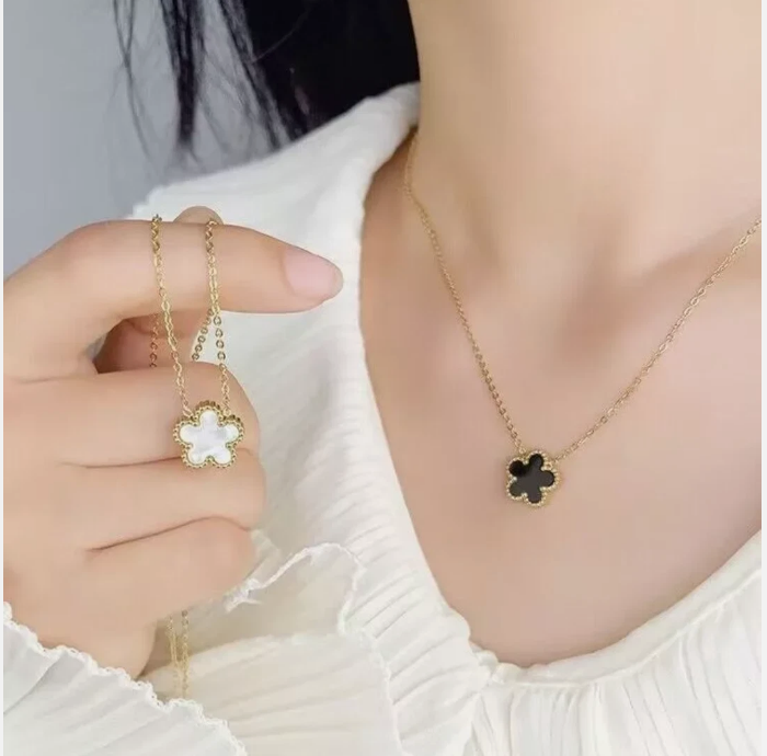 Clover Bracelet Five Leaf Double-Side Gold plated Waterproof Stainless Steel- UK